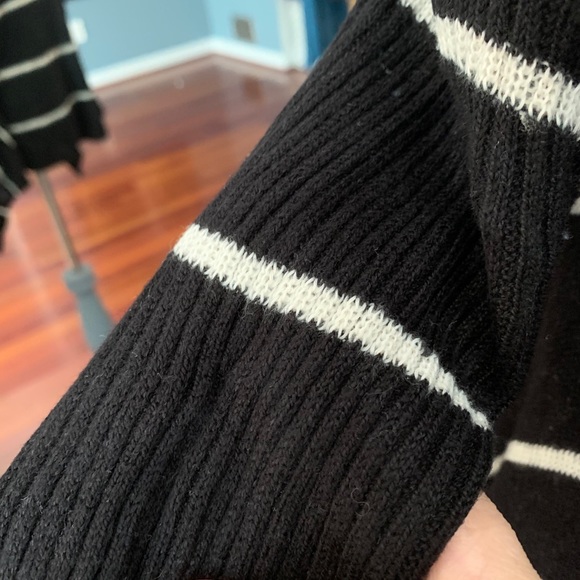 Lightweight Striped Sweater - Picture 4 of 5